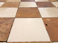 ANTIQUE RECLAIMED STONE FLOORING AND TERRACOTTA, THICKNESS 2 CM ,WIDTH 33 cm X 33 cm , OTHER STOCKS OF OTHER COLORS AND SIZES AVAILABLE IN FORTE DEI MARMI,FOR OTHER INFORMATION DON
